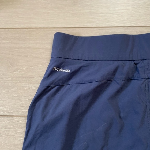 Columbia Omni-Shield Advanced Repellency Skort - Size L/G - Water-Resistant, Act - Picture 2 of 7